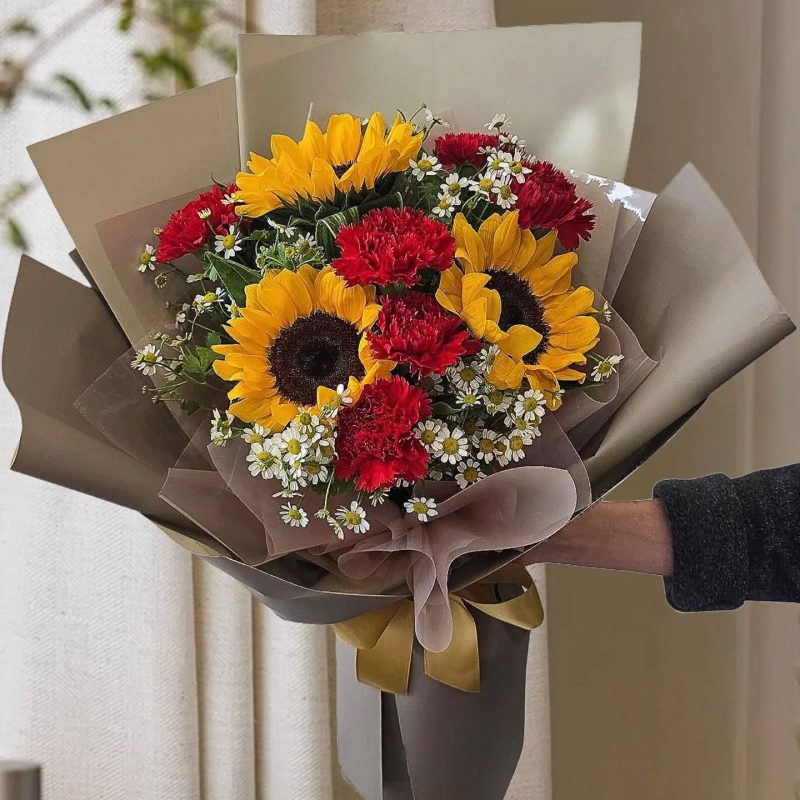 3 Sunflower 6 Carnation with small Daisy Premium Bouquet
