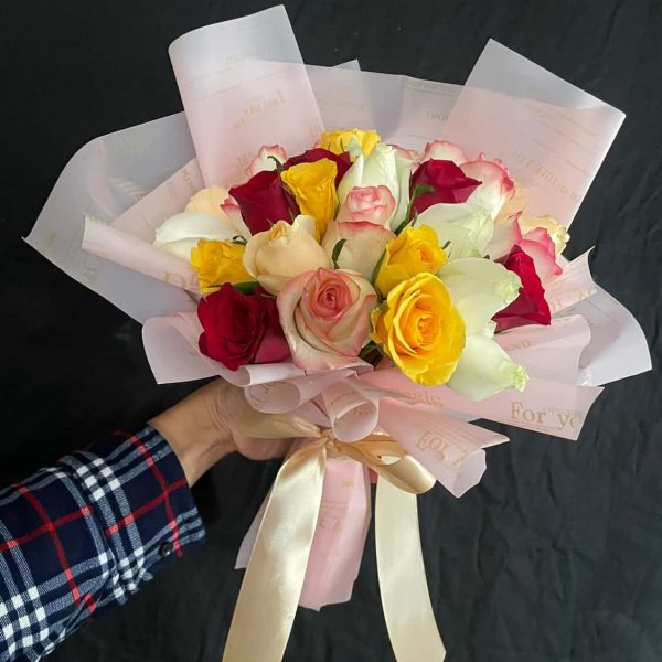 50 mix Jumilia Yellow White Peach Red Roses
