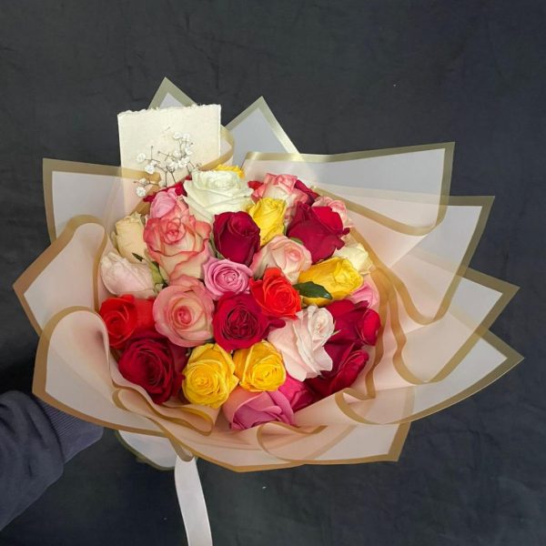 40 Mix Jumilia Pink Yellow White Red Roses